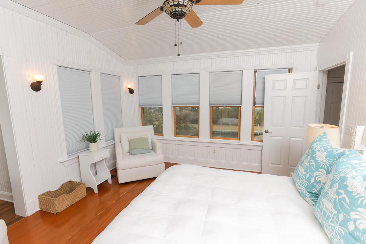 The Burrus House Inn Waterfront Suites Manteo Ngoại thất bức ảnh